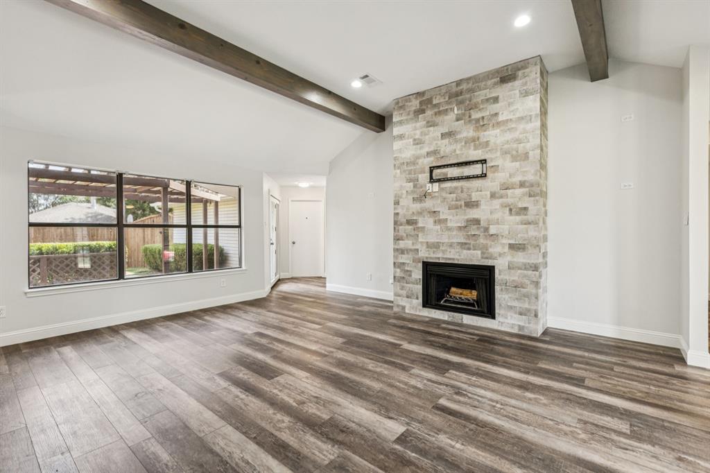 1406 Petunia Drive Property Photo 12