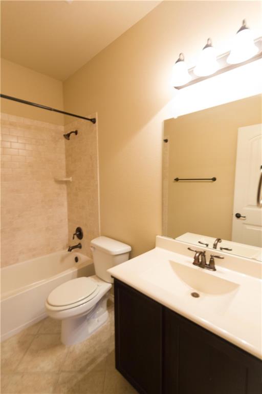405 Riverstone Way Property Photo 20