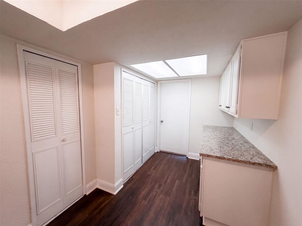 2602 Emberwood Drive Property Photo 8