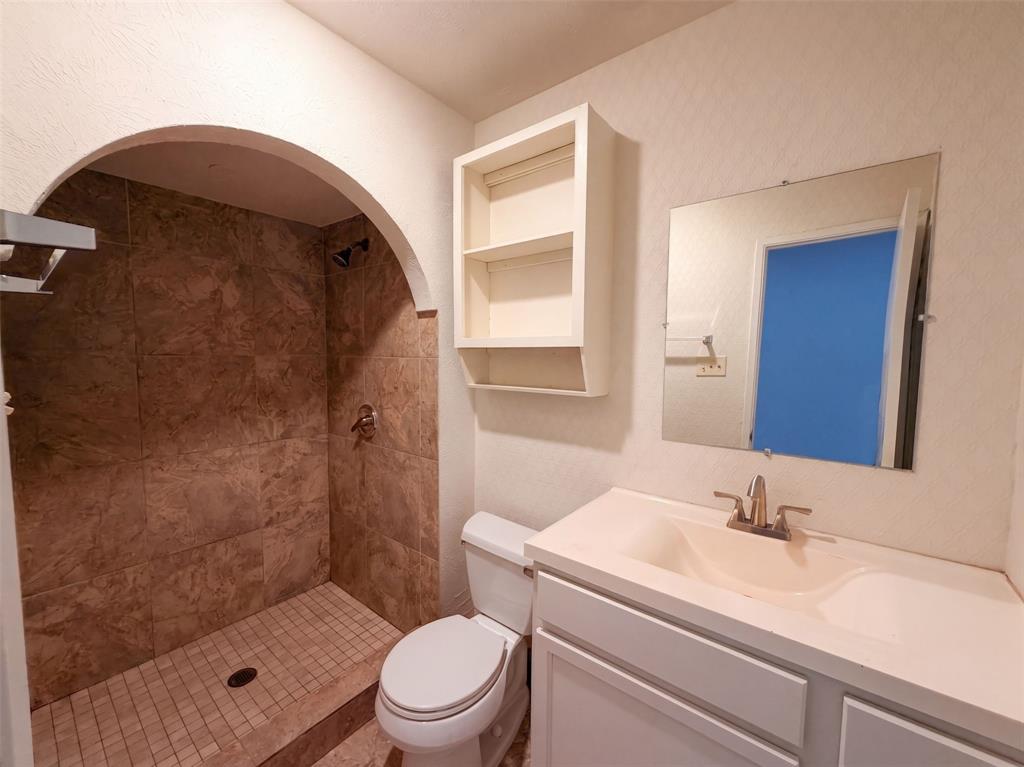2602 Emberwood Drive Property Photo 14
