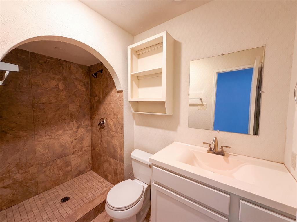 2602 Emberwood Drive Property Photo 15