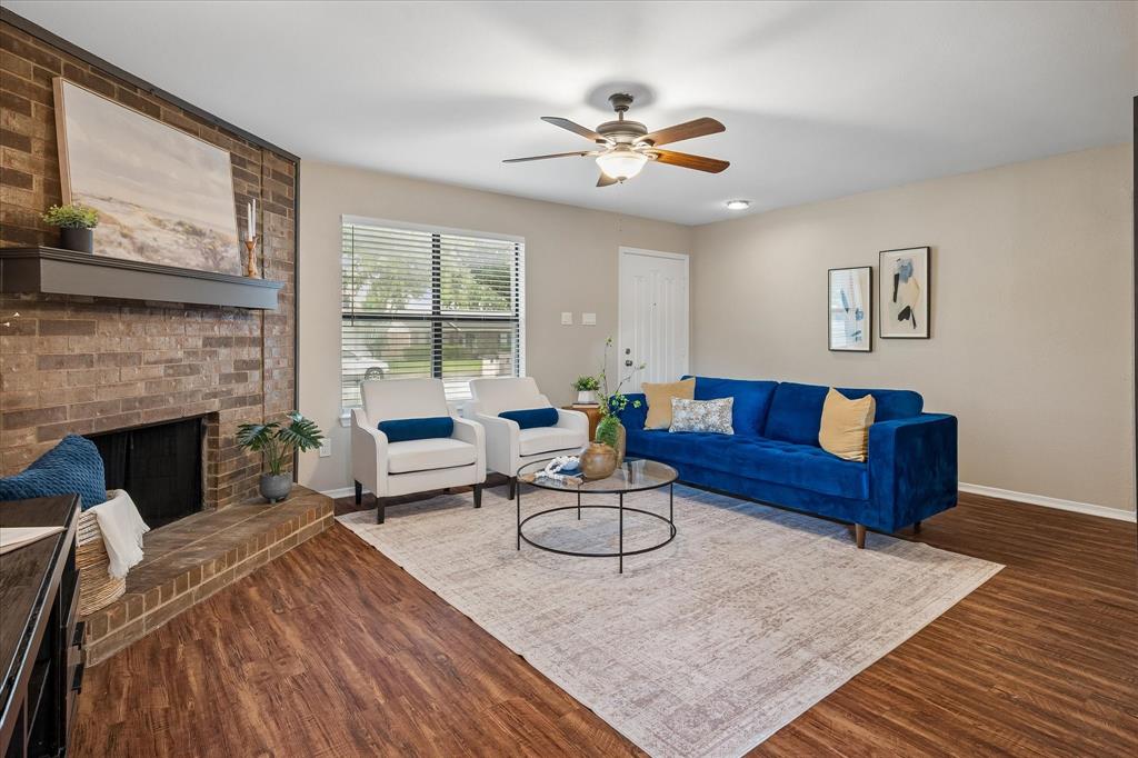 1213 Frio Lane Property Photo 4