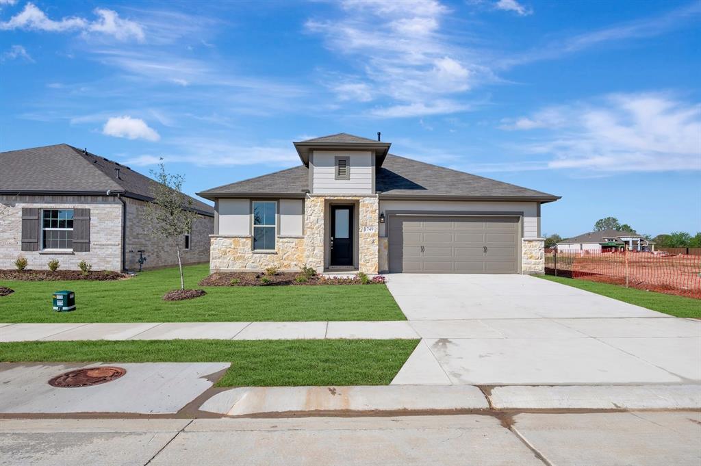 1749 Willow Patch Drive Property Photo 1