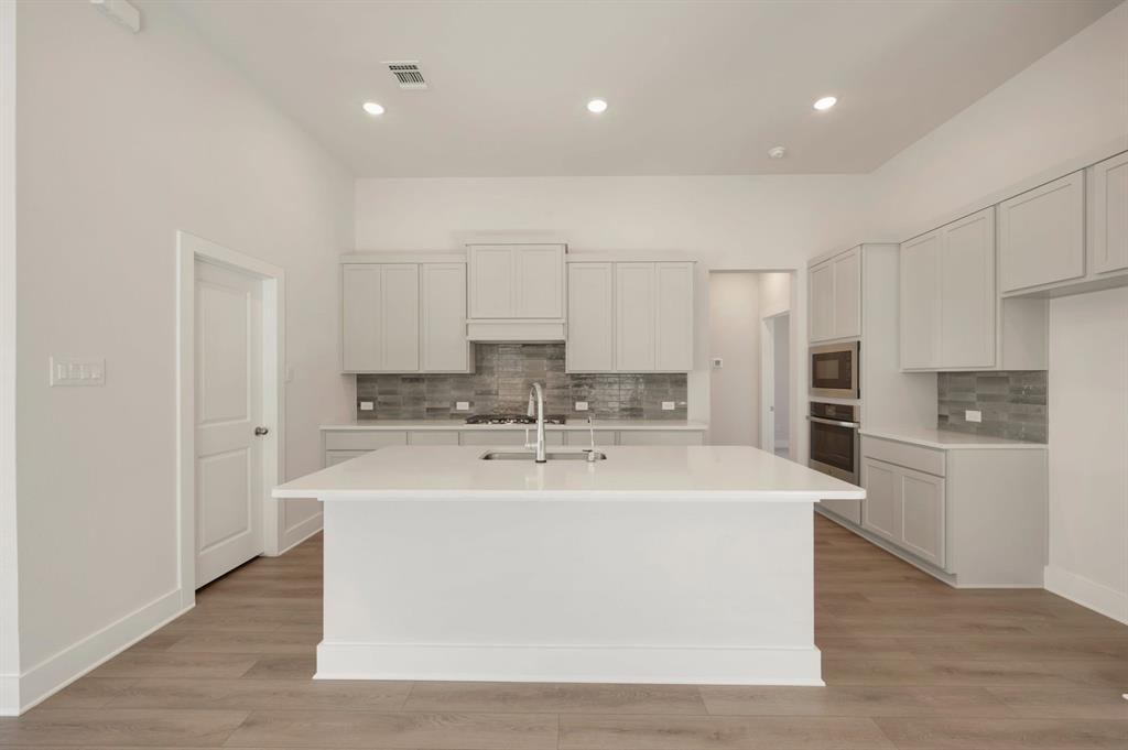 1749 Willow Patch Drive Property Photo 2