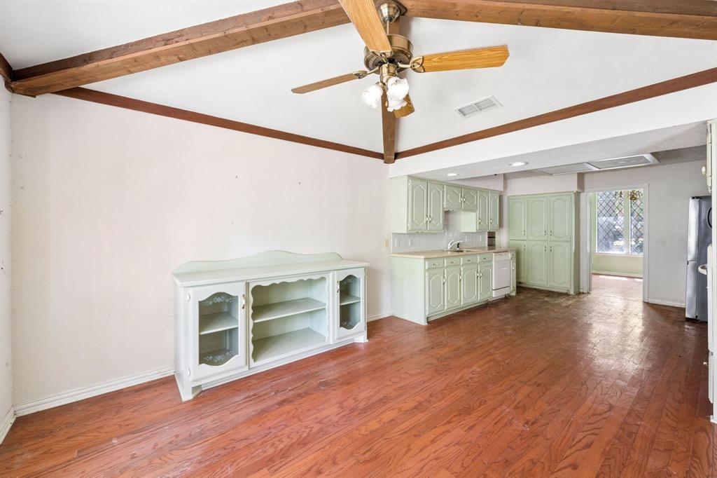 249 Creekwood Drive Property Photo 12