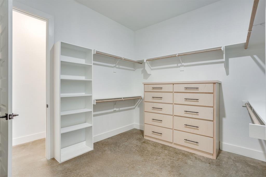 305 Kolb Drive Property Photo 25