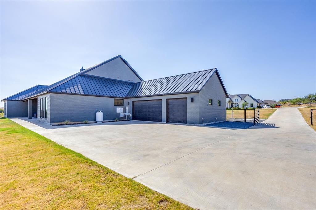 305 Kolb Drive Property Photo 38