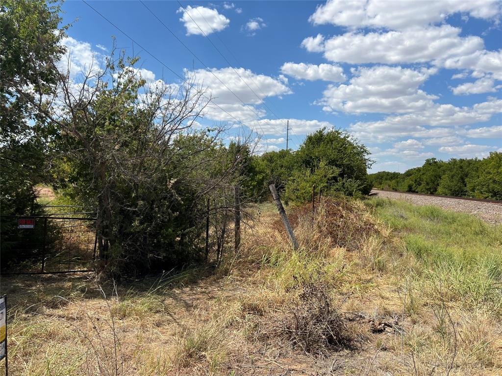383 Pierce Road Property Photo 2