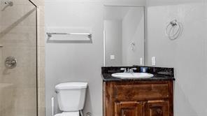 813 Beacon Hill Drive Property Photo 14