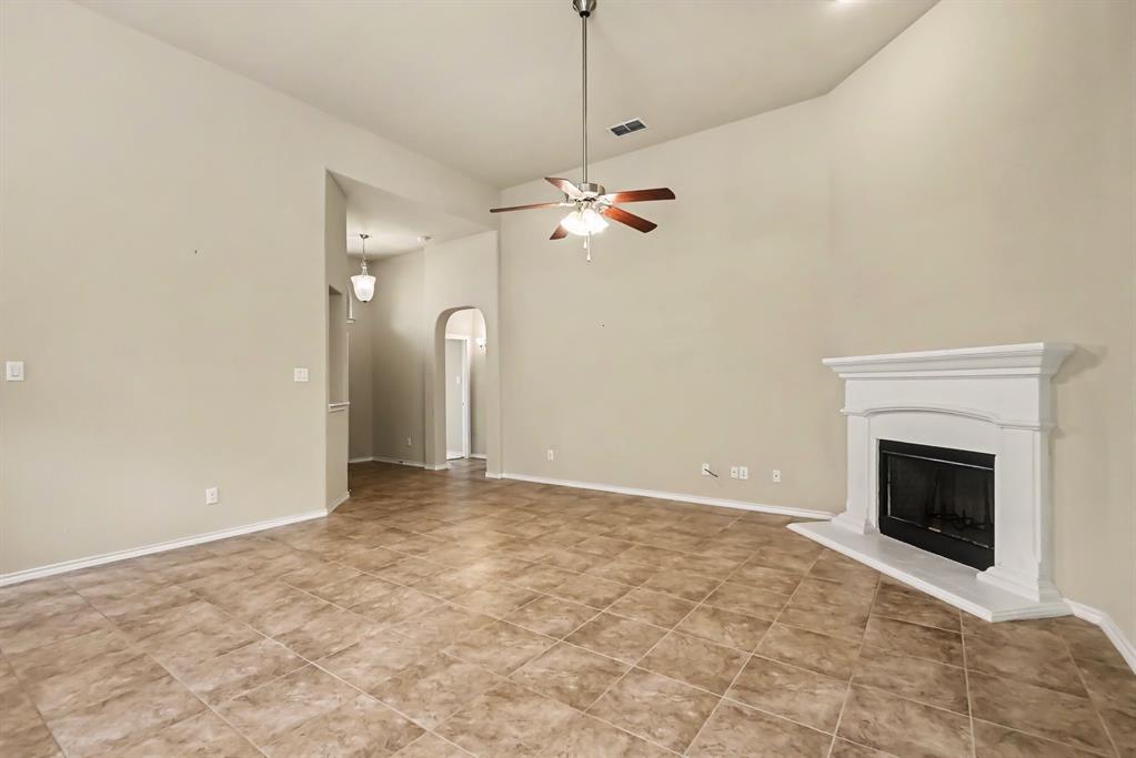 1232 Scott Drive Property Photo 5