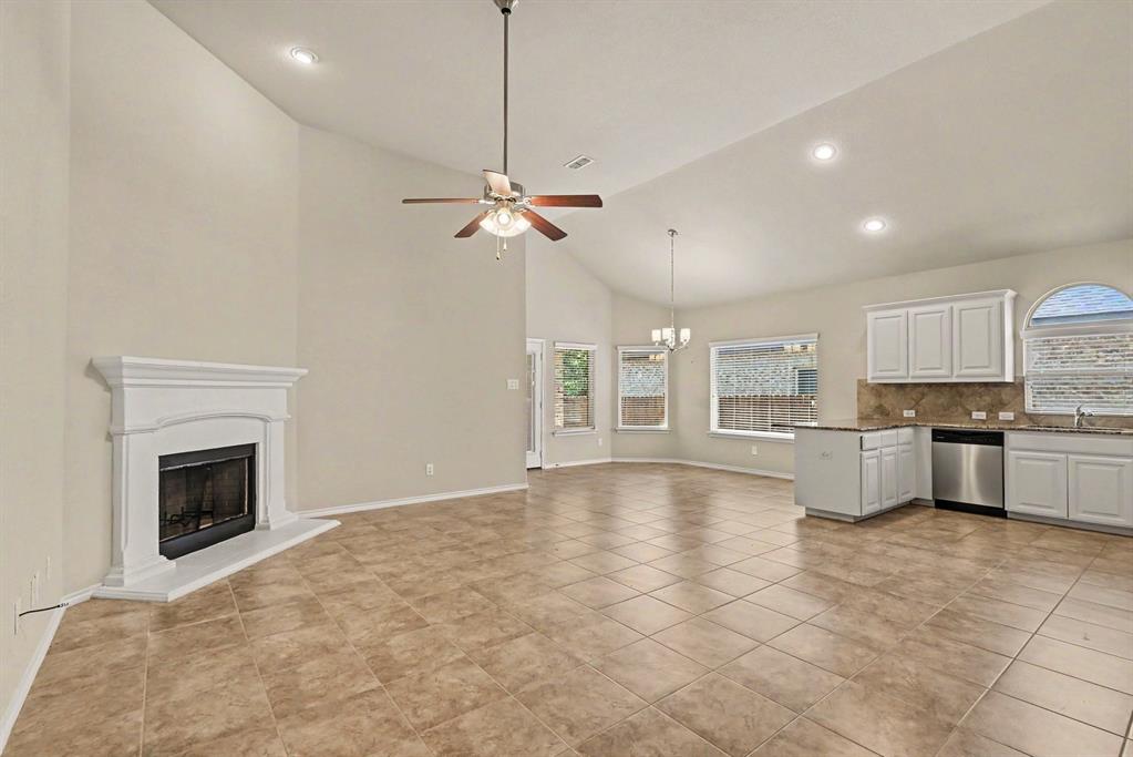 1232 Scott Drive Property Photo 7