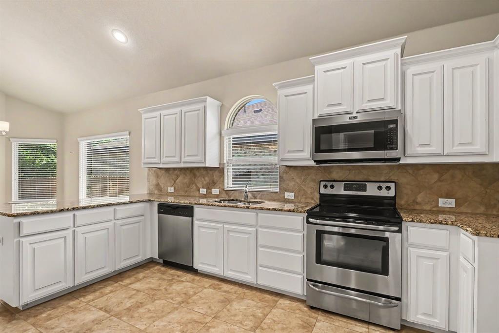 1232 Scott Drive Property Photo 12