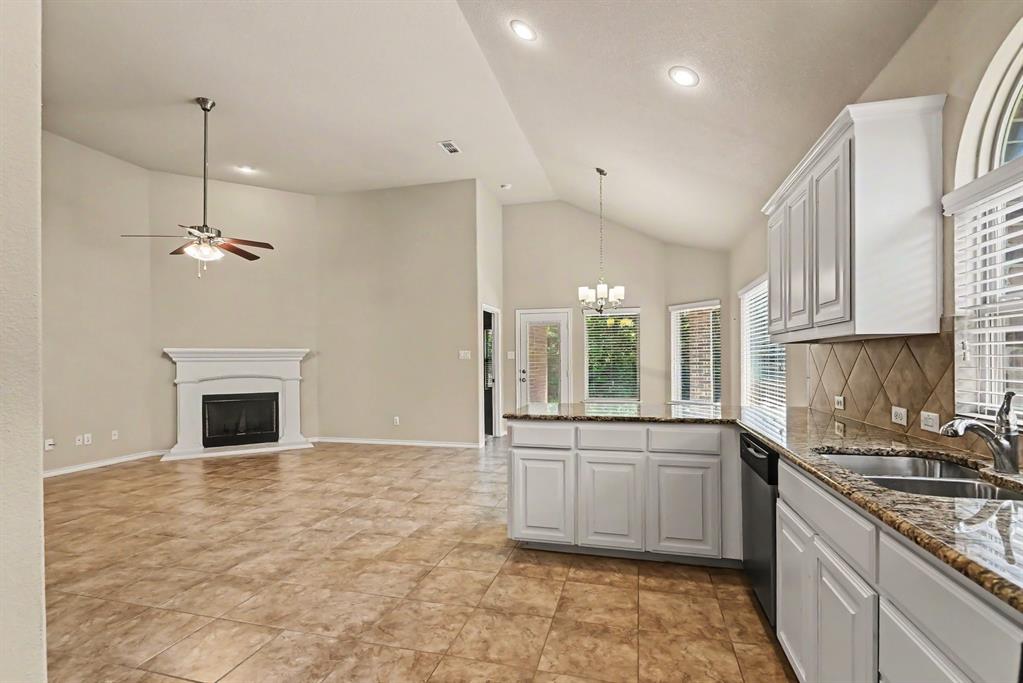 1232 Scott Drive Property Photo 13