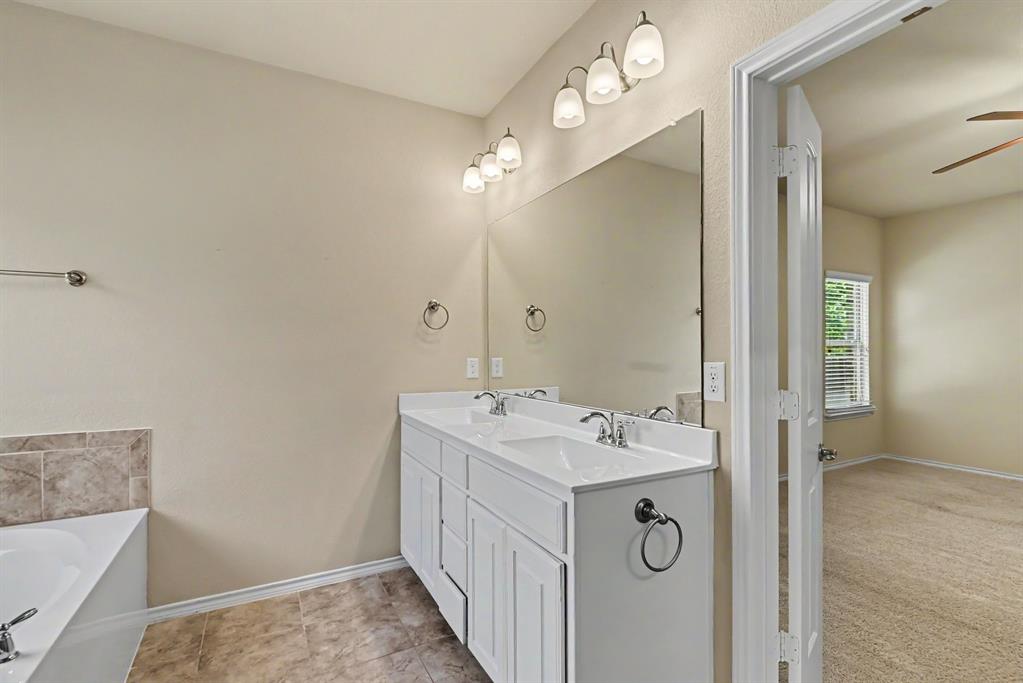 1232 Scott Drive Property Photo 18