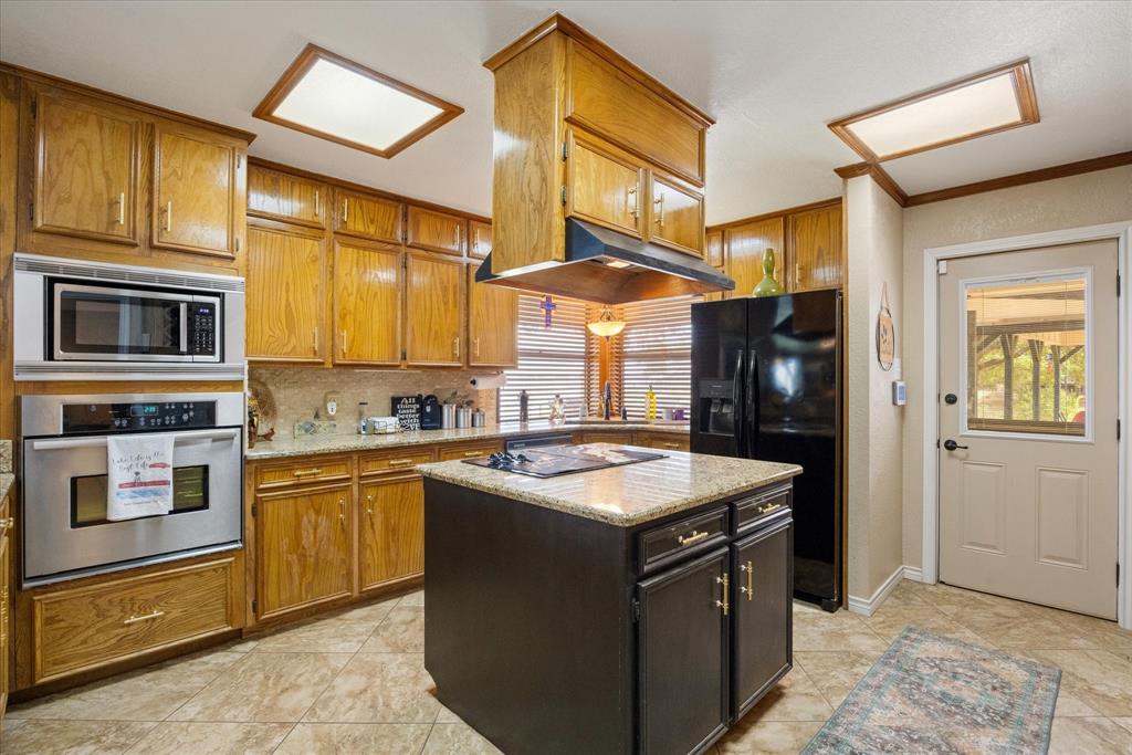 2537 Forest Park Drive Property Photo 12
