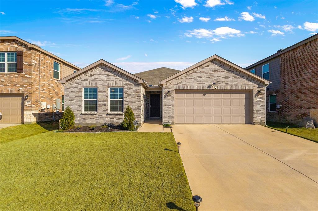 2117 Winding Creek Way Property Photo 1