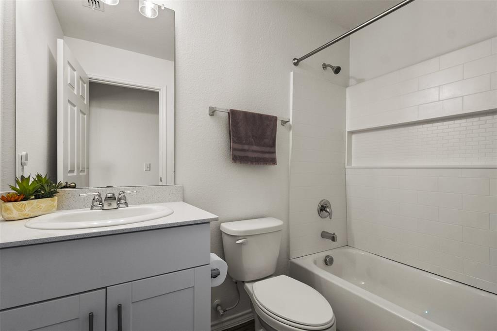 2117 Winding Creek Way Property Photo 23