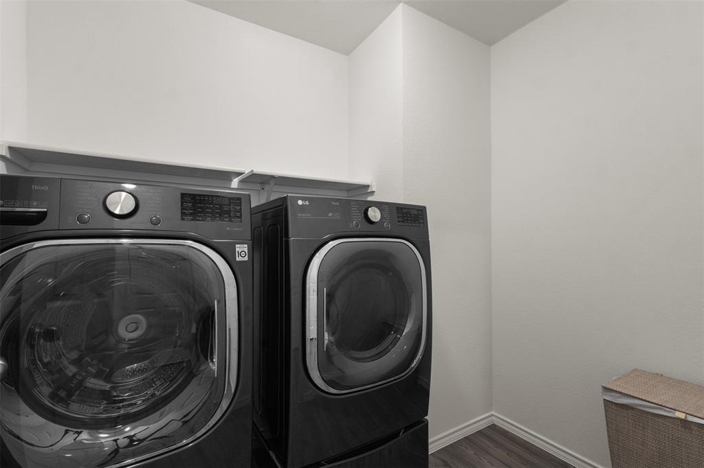 2117 Winding Creek Way Property Photo 25