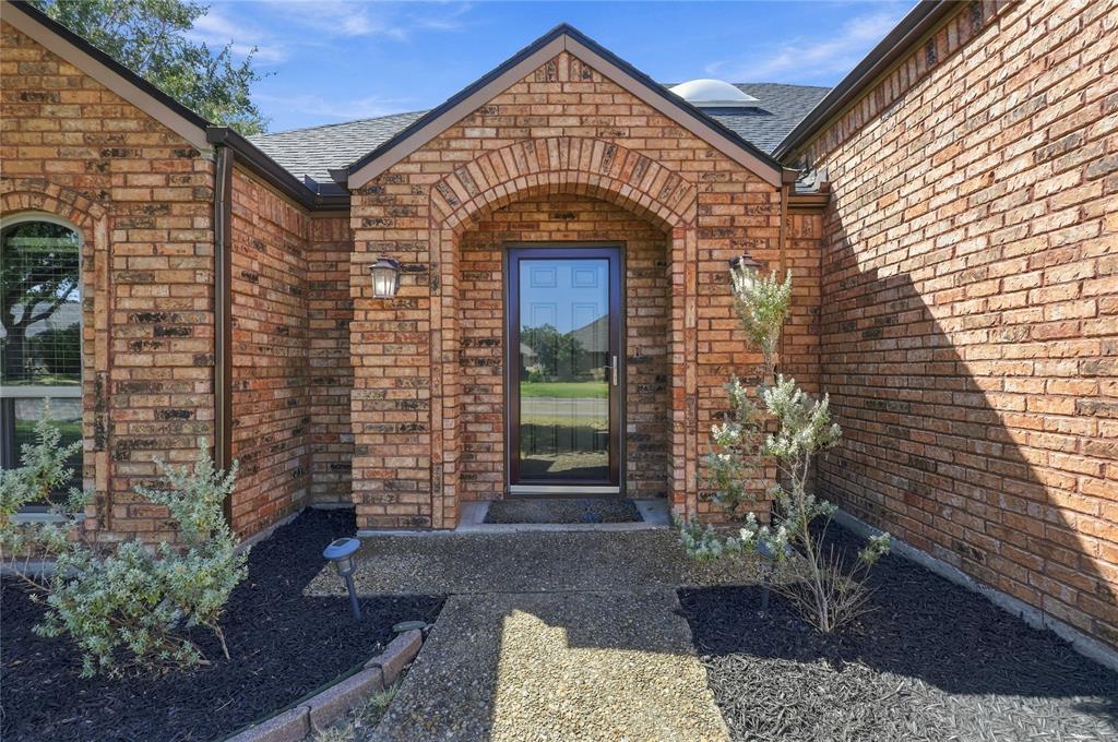 2312 Stone Glen Lane Property Photo 1
