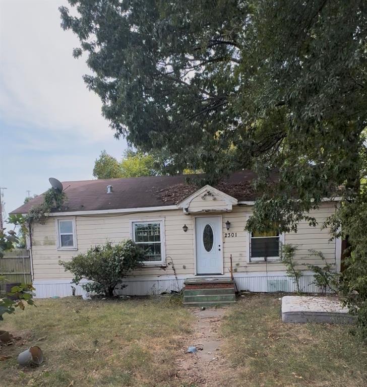 2301 Claiborne Avenue Property Photo 1