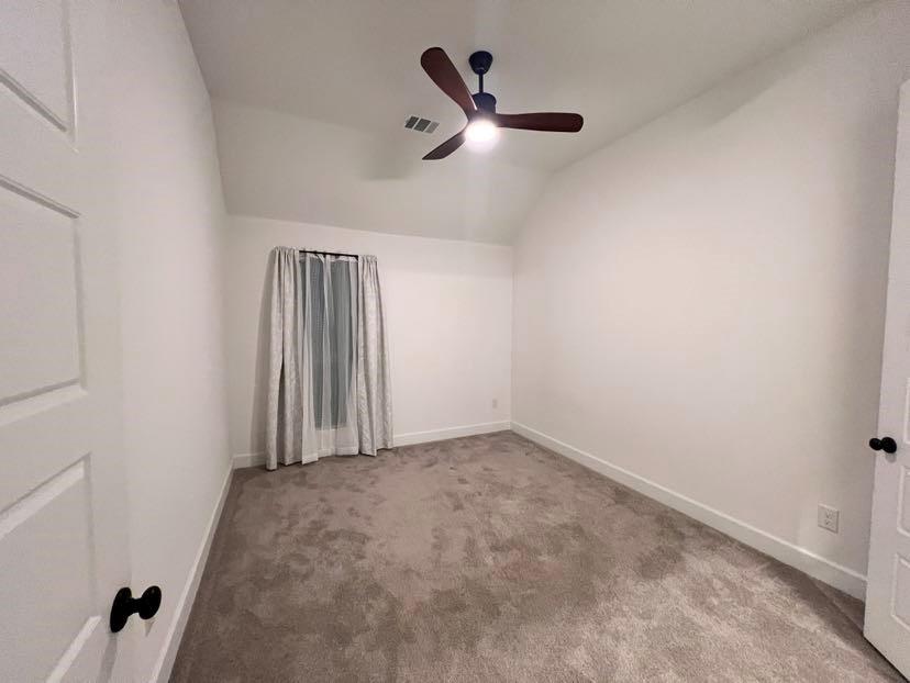 2524 Lafayette Drive Property Photo 3