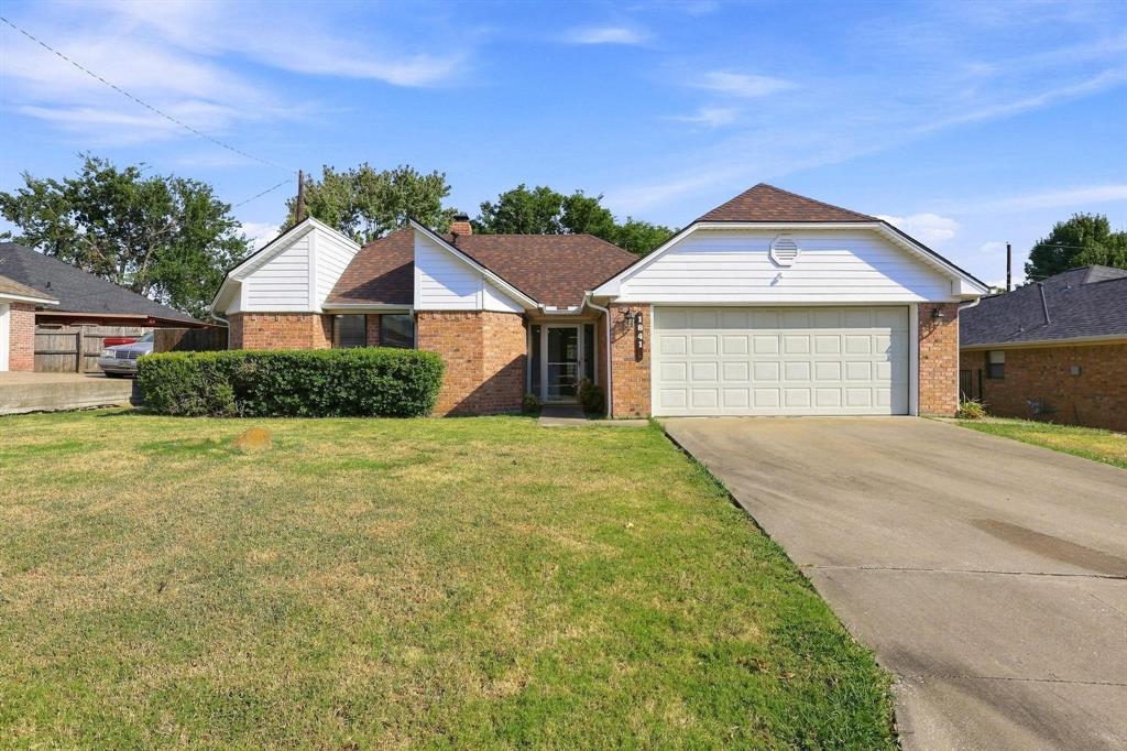 1841 Glenway Drive Property Photo 1