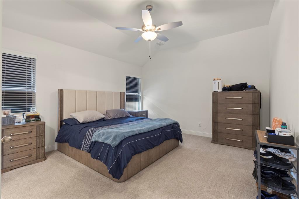 4131 Hudson Street Property Photo 13
