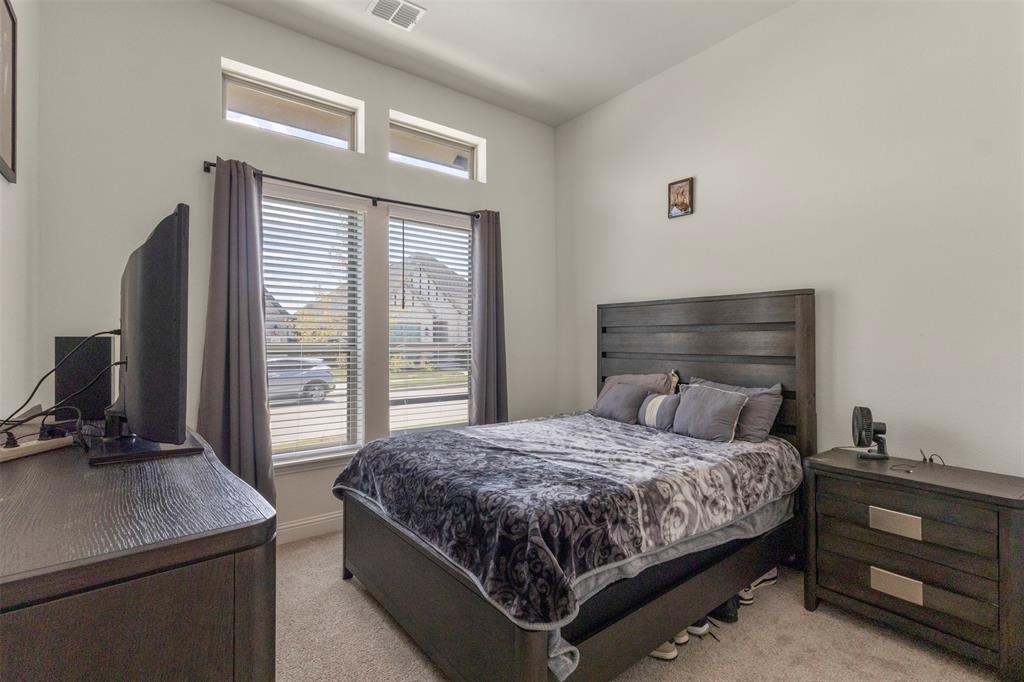 4131 Hudson Street Property Photo 21