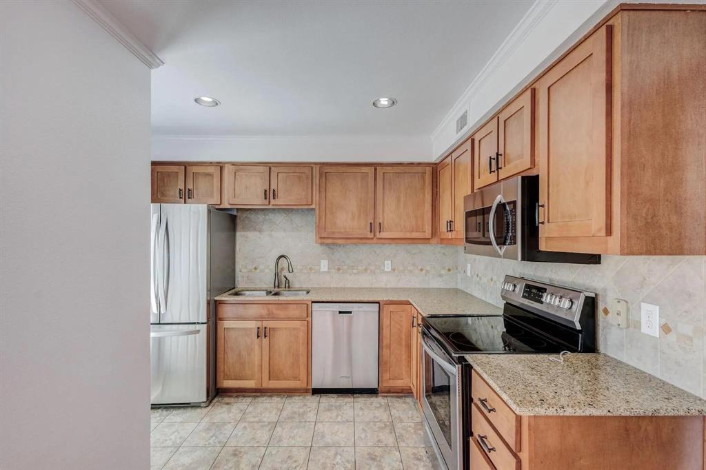 4658 Matilda #h Street Property Photo 4