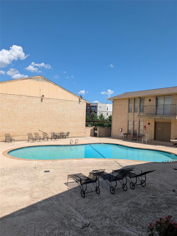 4658 Matilda #h Street Property Photo 13
