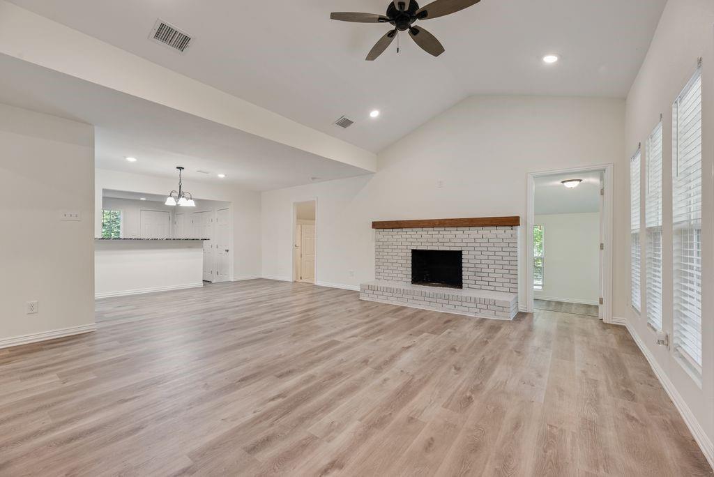 1345 Tawakoni Drive Property Photo 6