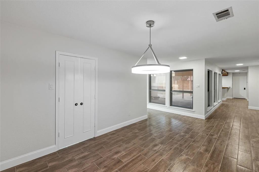 3827 Ashbury Lane Property Photo 23