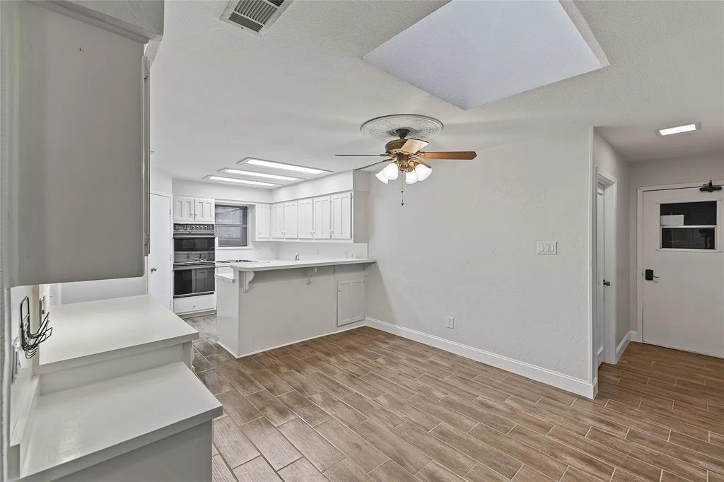 3827 Ashbury Lane Property Photo 24