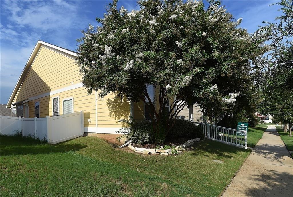 9109 Nathaniel Drive Property Photo 4