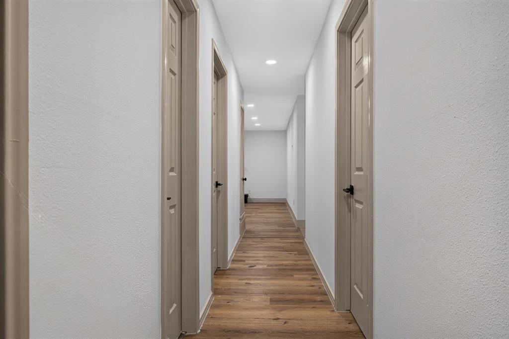 3811 Ovid Avenue Property Photo 21