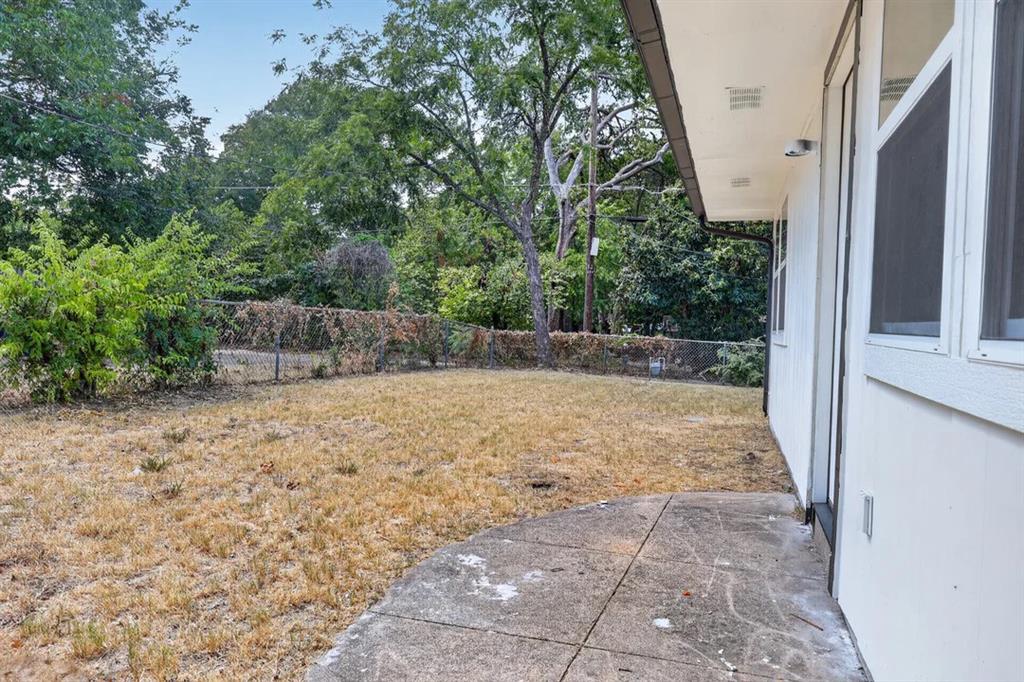 3811 Ovid Avenue Property Photo 23