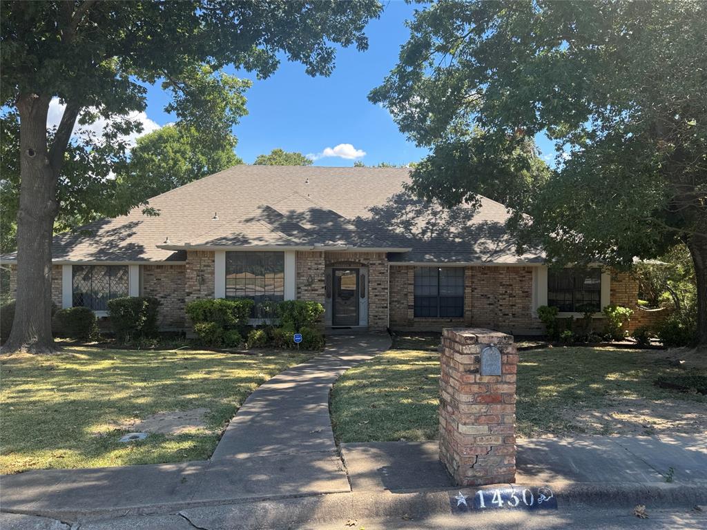 1430 Marlene Place Property Photo 1