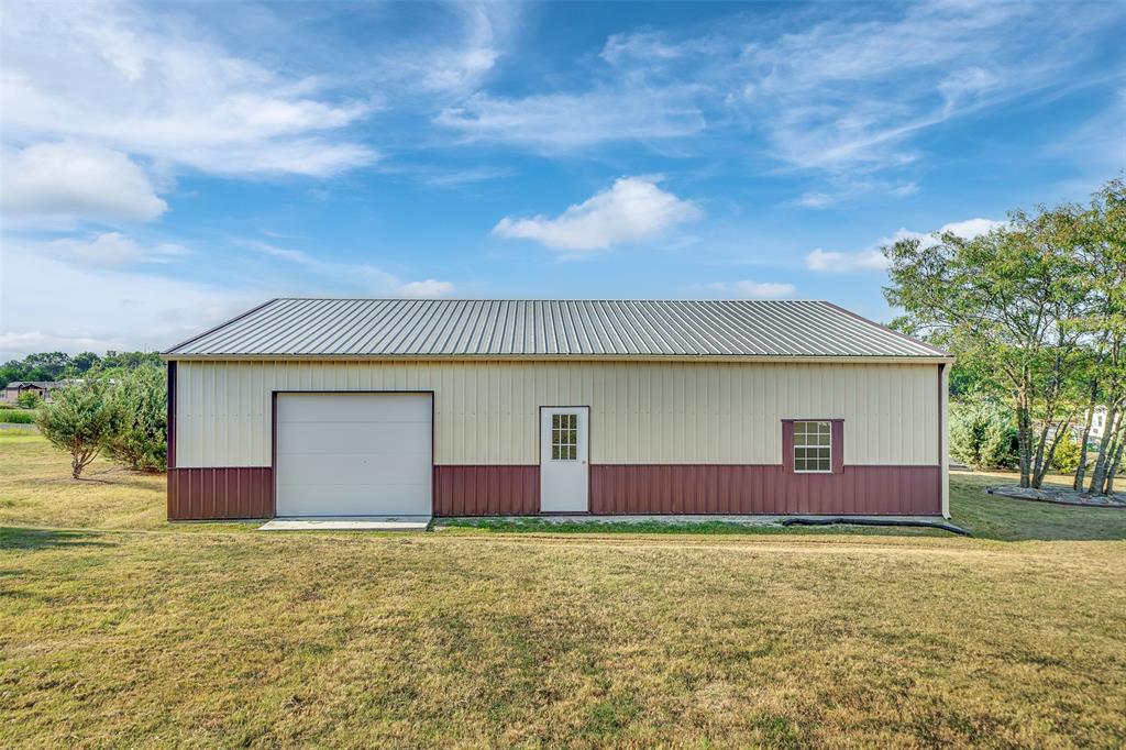 701 Overland Trail Property Photo 37