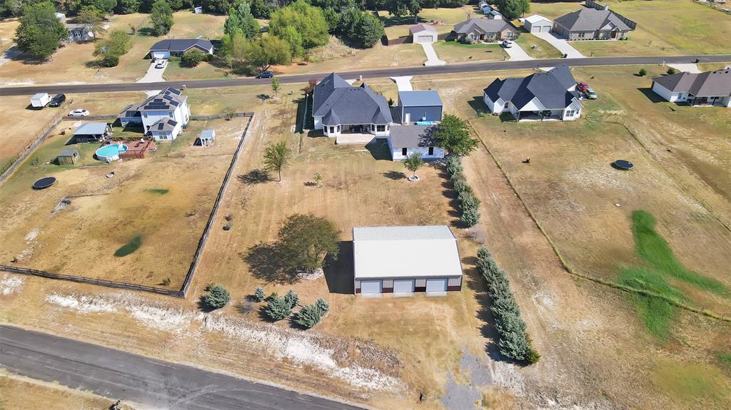 701 Overland Trail Property Photo 39