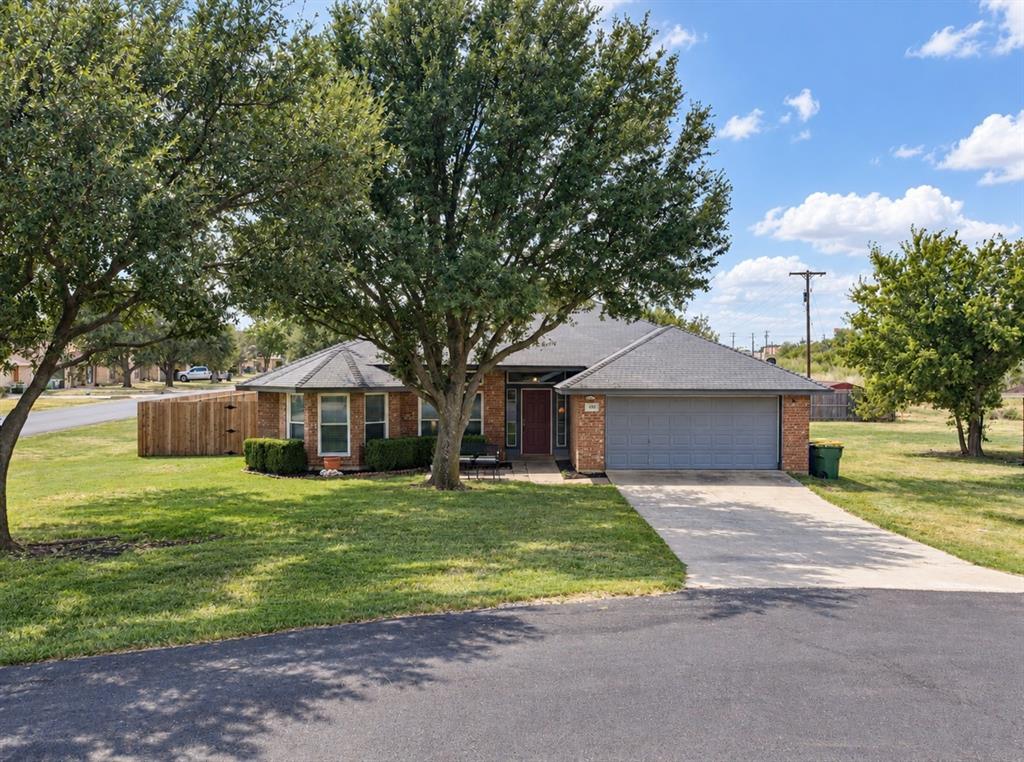 100 Meadow Ridge Drive Property Photo 1