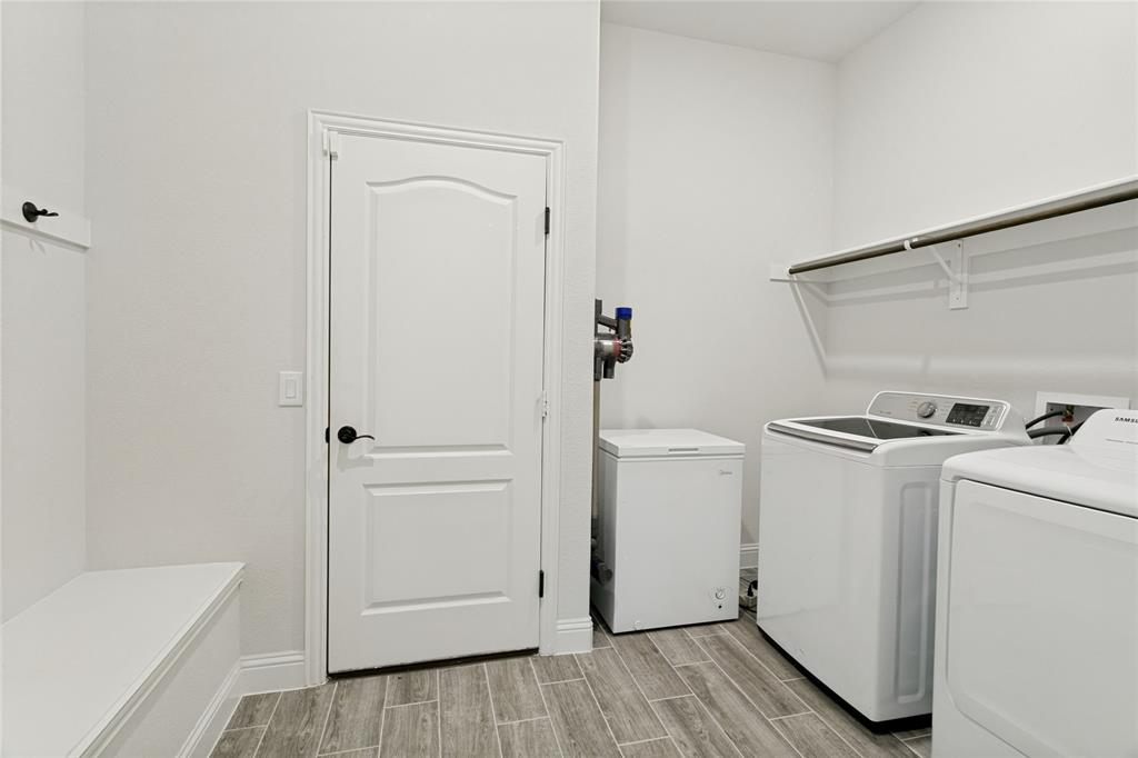 1007 Creekhaven Lane Property Photo 27