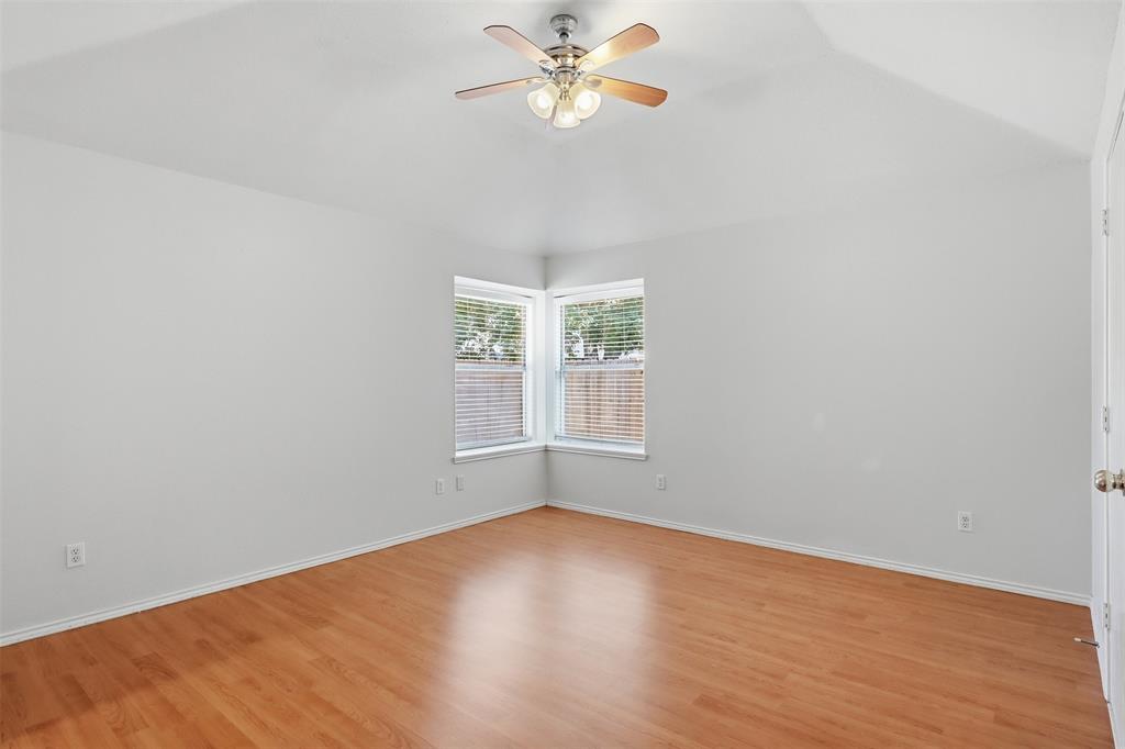 2866 White Oak Drive Property Photo 10