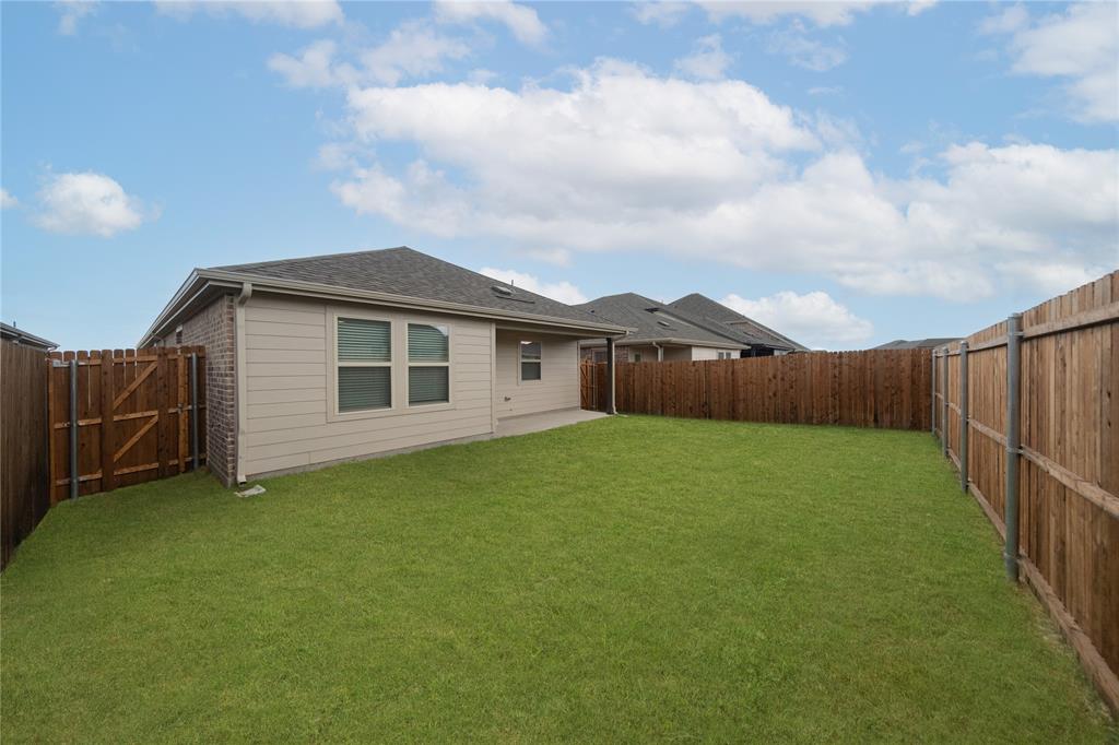 2506 Hawkins Street Property Photo 2