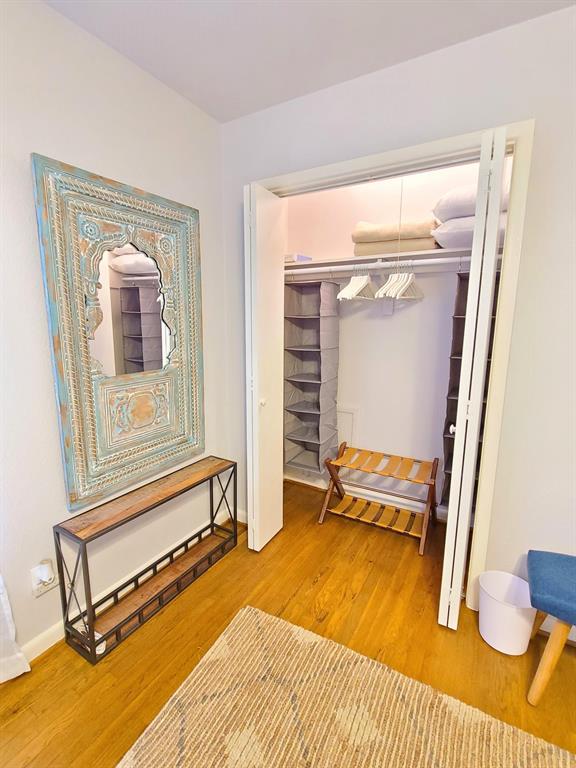 6331 Scyene Road Property Photo 15