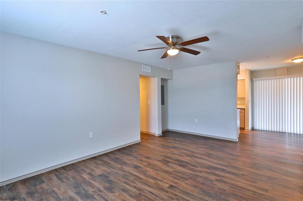 2800 Sayles Boulevard 02 A Property Photo 10