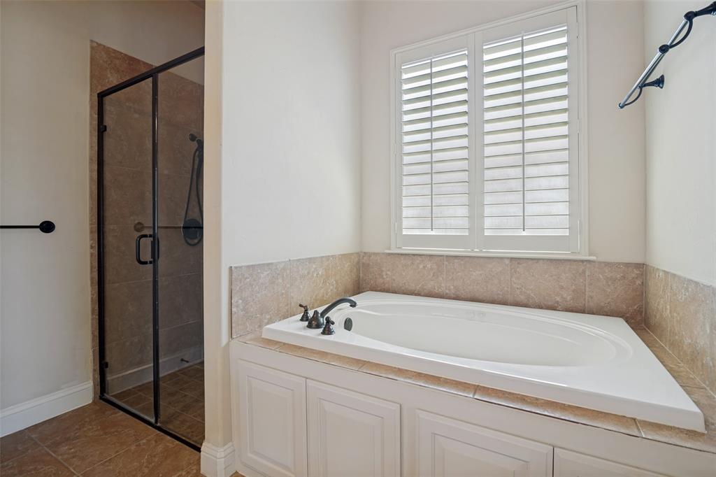 2512 Cedarwood Trail Property Photo 19