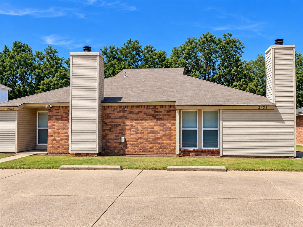 2432 Windy Pine Lane Property Photo 1