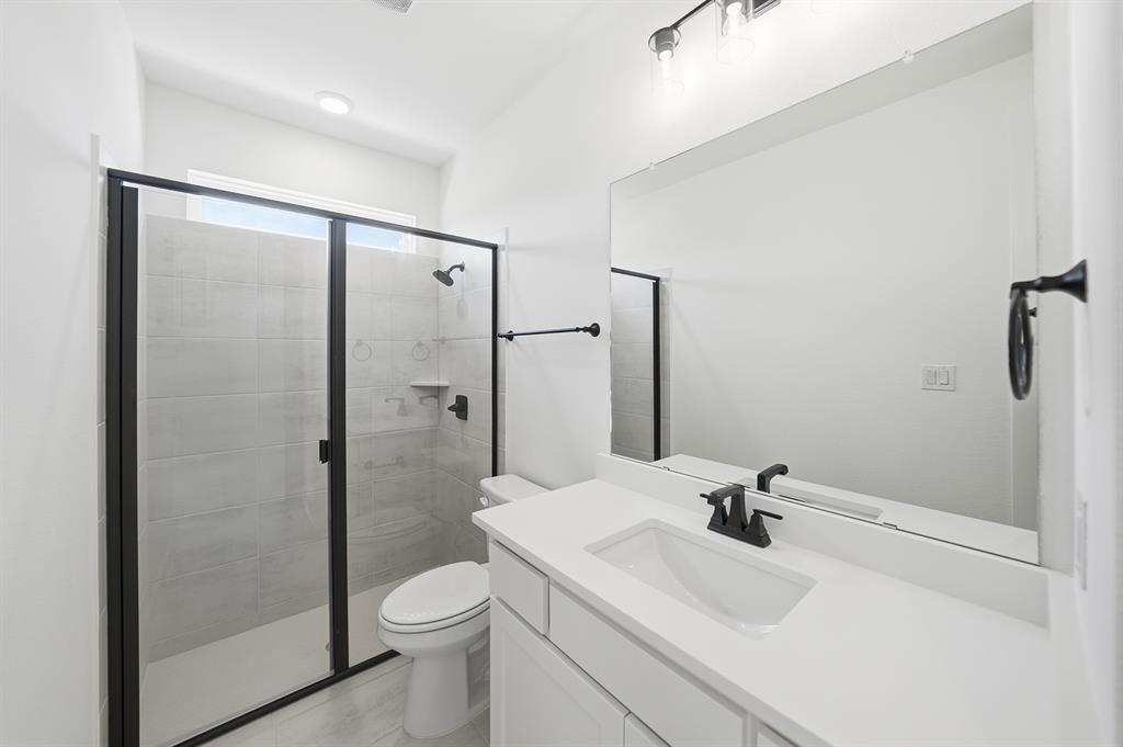 2831 Winfrey Point Property Photo 6