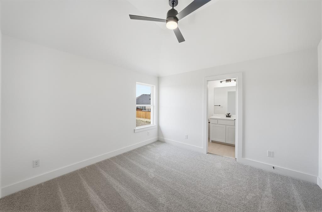 2831 Winfrey Point Property Photo 27