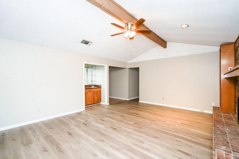 Address Unavailable Property Photo 3